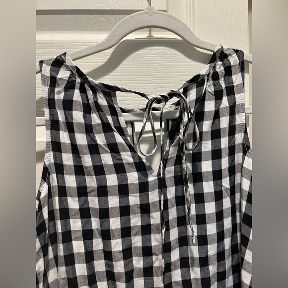Loft Gingham Tie-Back Keyhole Tank - Picture 5 of 7